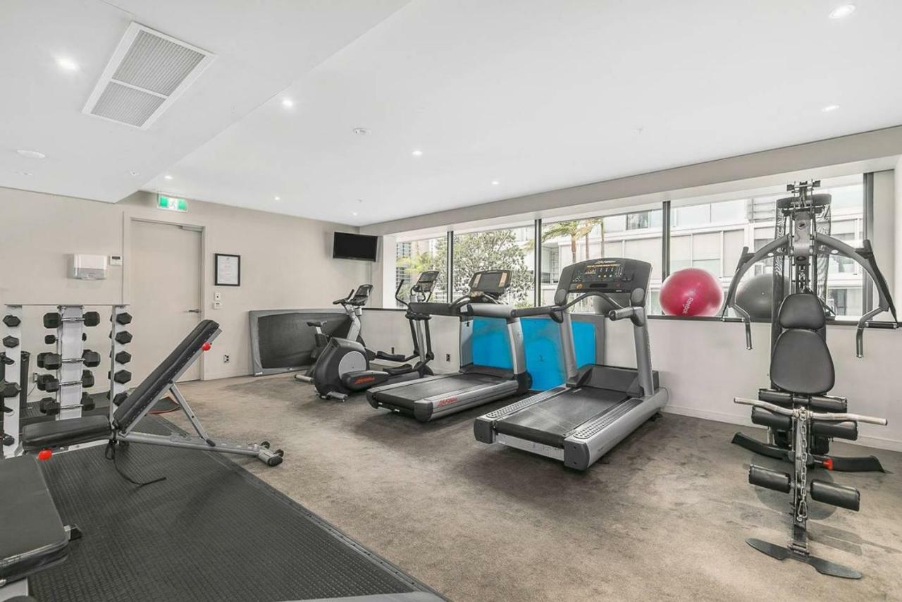 Two Bedroom Apartment - Pool, Gym & Free Parking! Auckland Eksteriør bilde