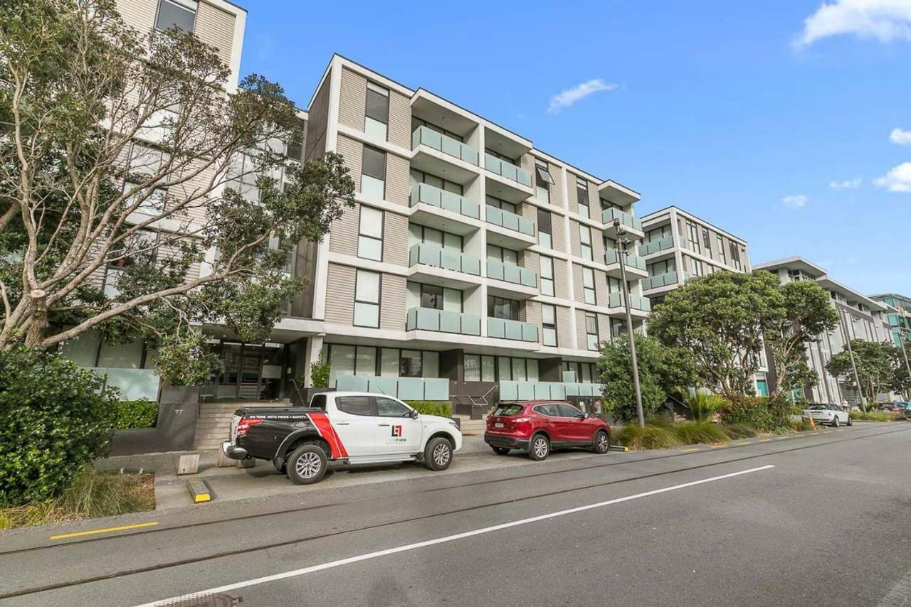 Two Bedroom Apartment - Pool, Gym & Free Parking! Auckland Eksteriør bilde
