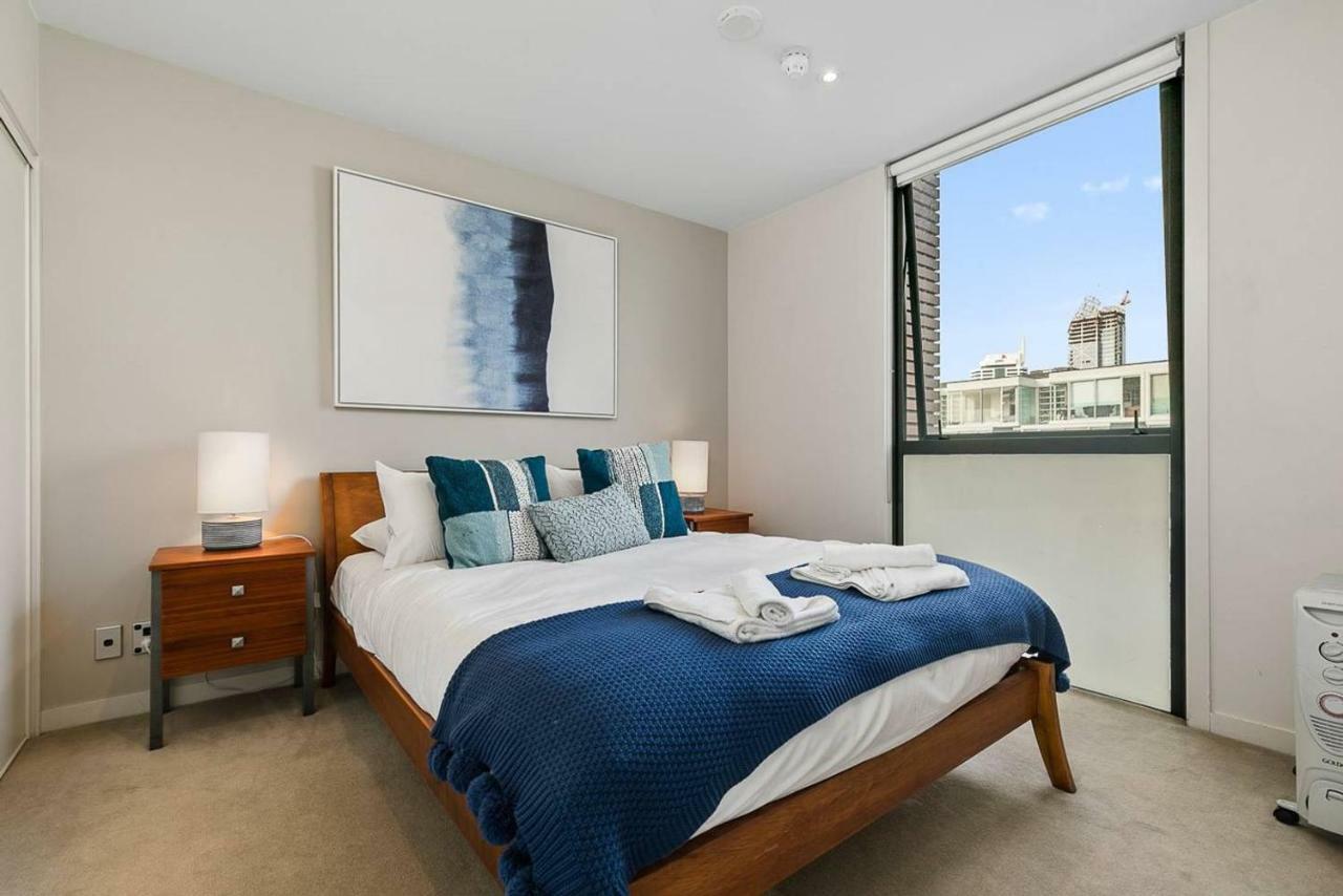 Two Bedroom Apartment - Pool, Gym & Free Parking! Auckland Eksteriør bilde